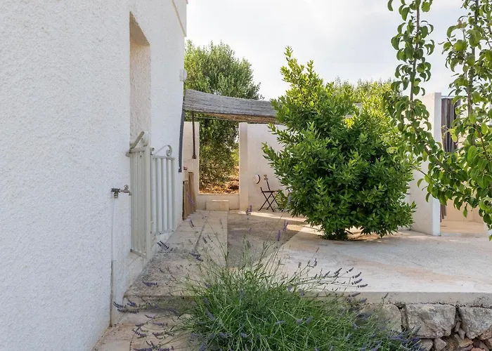 Charming - D'itria With Trullo By Wonderful Italy