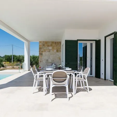 Charming - D'itria With Trullo Villa Ostuni
