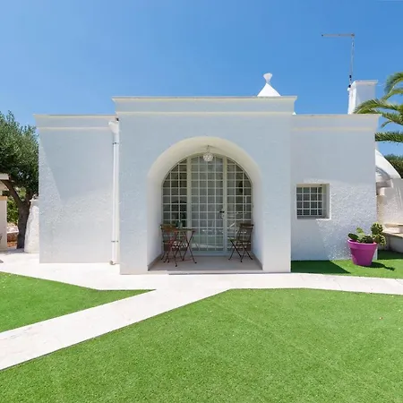 Charming - D'itria With Trullo Villa Ostuni