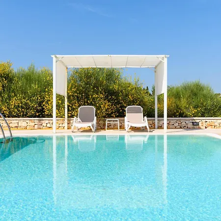 Charming - D'itria With Trullo By Wonderful Italy *